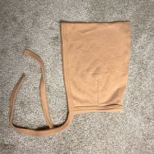 Quincy Mae Neutral Baby Hat | Size 9–12M | NWOT | Soft Organic Cotton